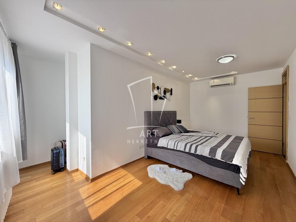 Slika 11 - Uzun Mirkova, Trosoban stan za izdavanje, 98m2, 2.000€