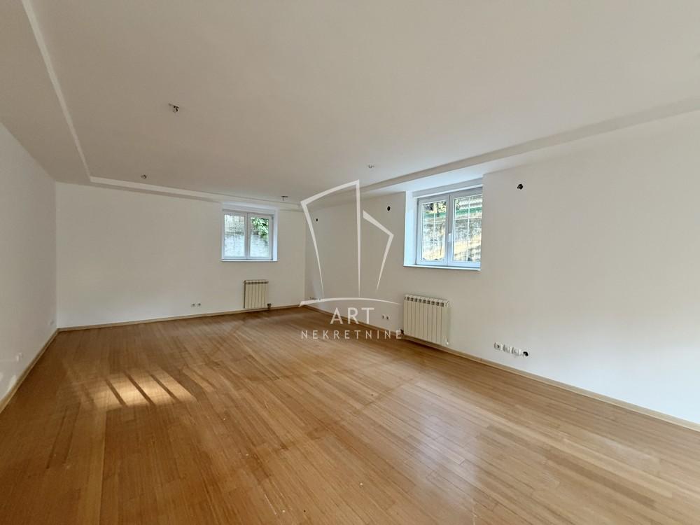 Slika 2 - Tikveška, Dvosoban stan na prodaju, 86m2, 269.000€