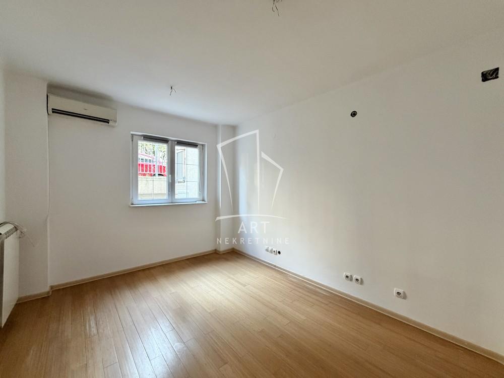 Slika 5 - Tikveška, Dvosoban stan na prodaju, 86m2, 269.000€