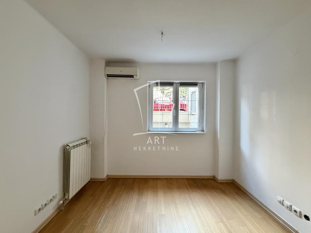 Slika 6 - Tikveška, Dvosoban stan na prodaju, 86m2, 269.000€