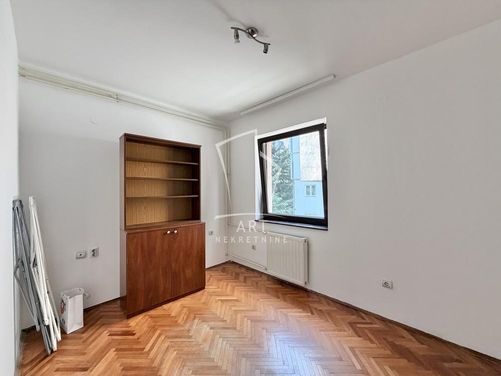 Slika 10 - Medakovićeva, Petosoban stan na prodaju, 48m2, 284.000€