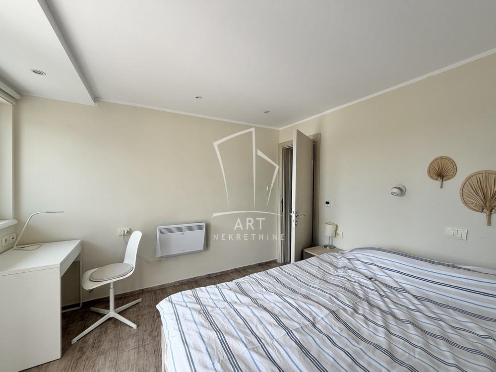 Slika 9 - Dr Ivana Ribara,  Kuća za izdavanje, 100m2, 1.000€