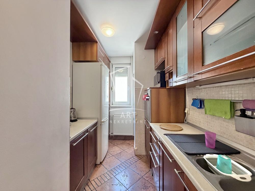 Slika 5 - Vojvode Stepe, Trosoban stan na prodaju, 86m2, 338.000€