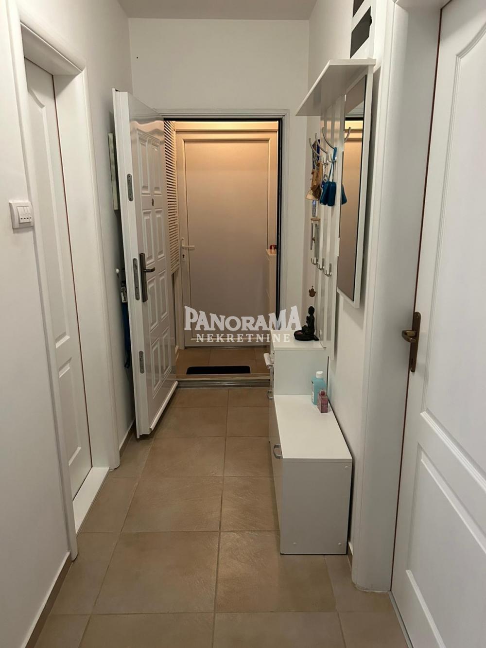 Slika 9 - Duje Damnjanovića,  Kuća na prodaju, 148m2, 160.000€