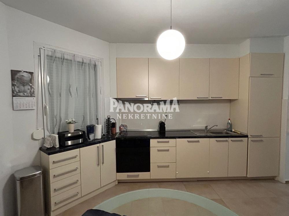 Slika 4 - Duje Damnjanovića,  Kuća na prodaju, 148m2, 160.000€
