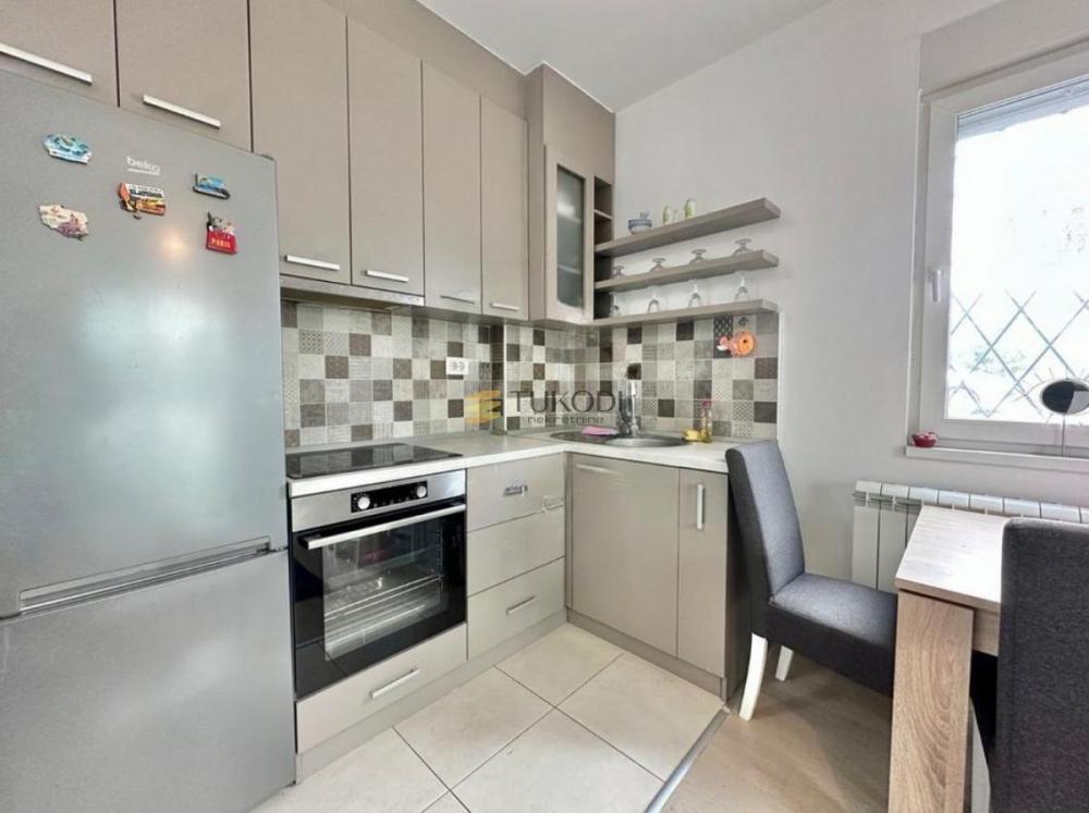 Slika 3 - Dvoiposoban stan na prodaju, 47m2, 130.000€