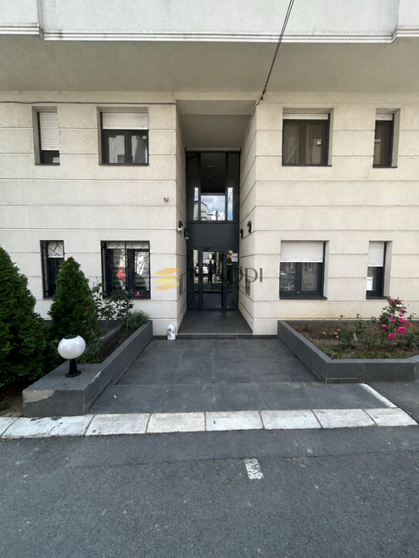 Glavna slika -Dvoiposoban stan na prodaju, 47m2, 130.000€