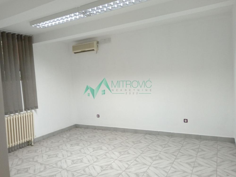 Glavna slika -Četvorosoban stan na prodaju, 84m2, 233.800€