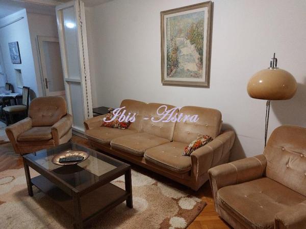 Slika 2 - Pariske komune, Trosoban stan za izdavanje, 68m2, 600€