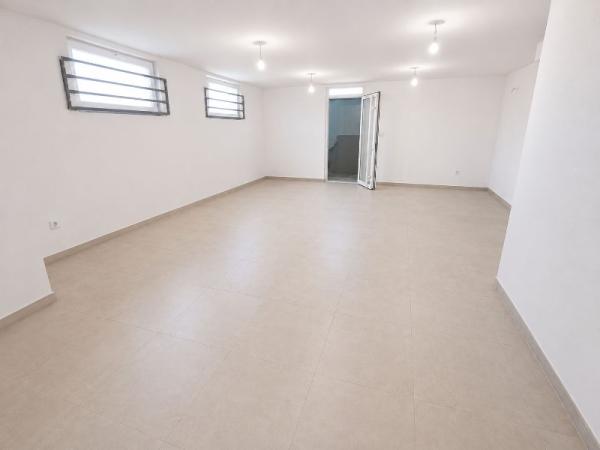 Slika 1 - Mokroluška, Četvorosoban stan na prodaju, 120m2, 180.000€