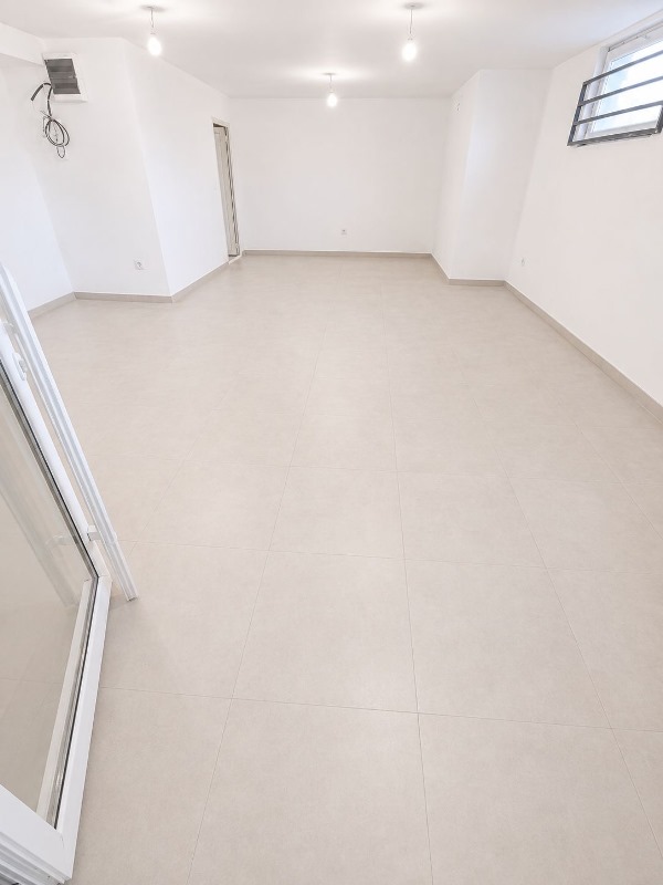 Slika 2 - Mokroluška, Četvorosoban stan na prodaju, 120m2, 180.000€