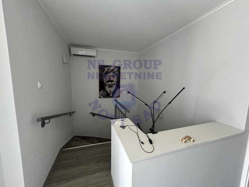 Slika 0 - Četvorosoban stan na prodaju, 108m2, 233.400€