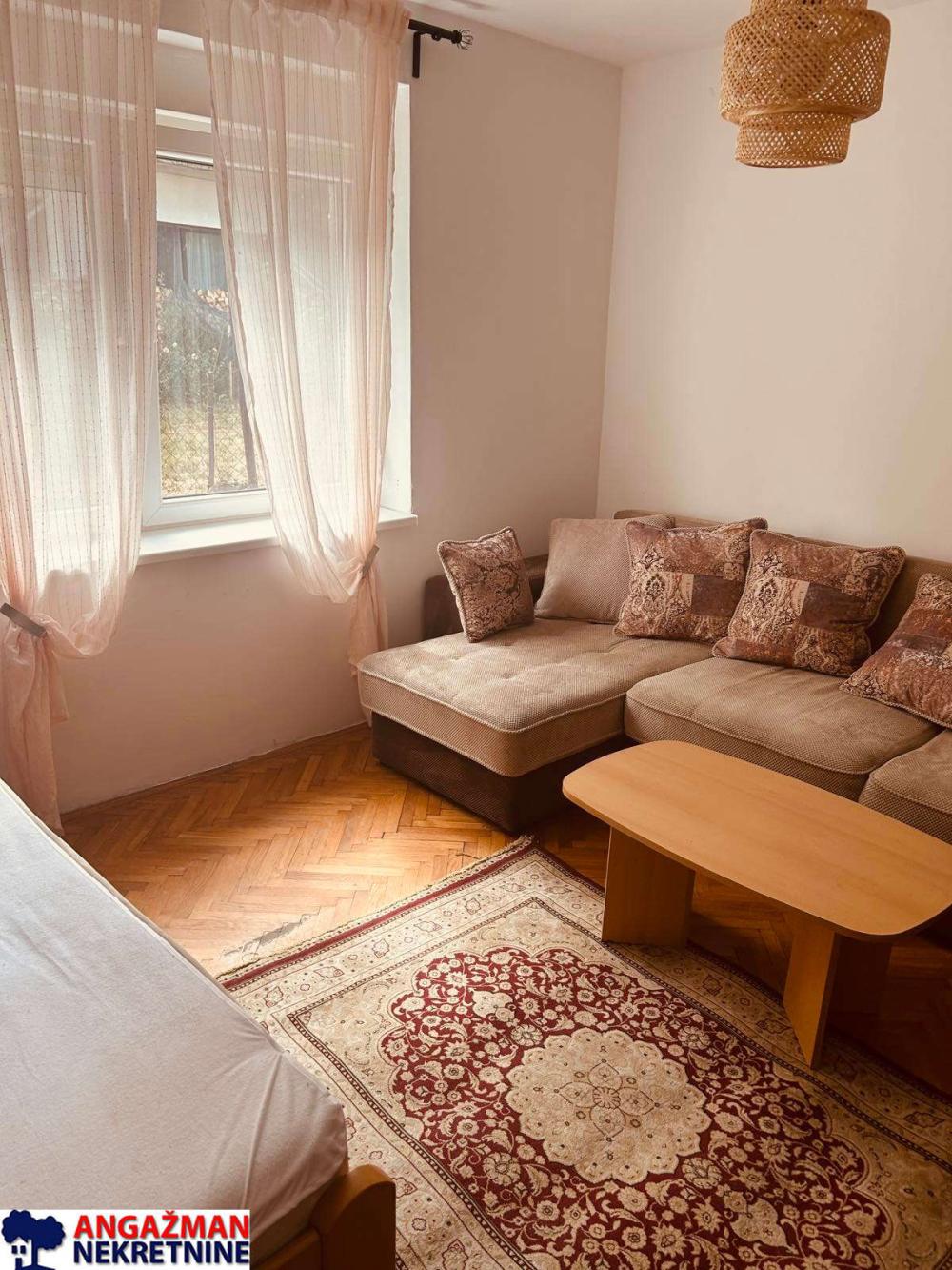 Slika 2 - Bulevar revolucije, Jednosoban stan za izdavanje, 40m2, 350€