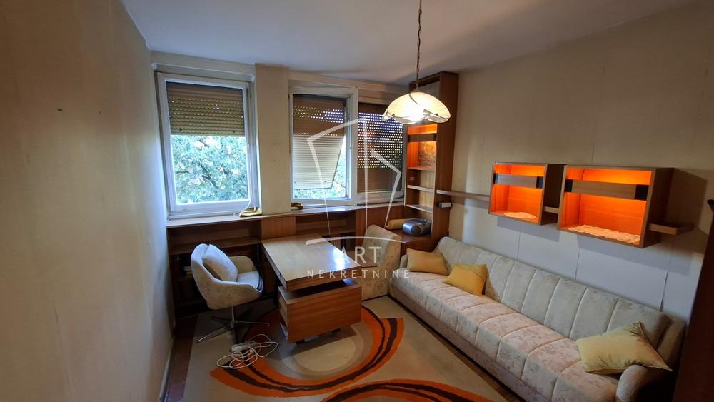Slika 10 - Bulevar Mihajla Pupina, Trosoban stan za izdavanje, 67m2, 575€