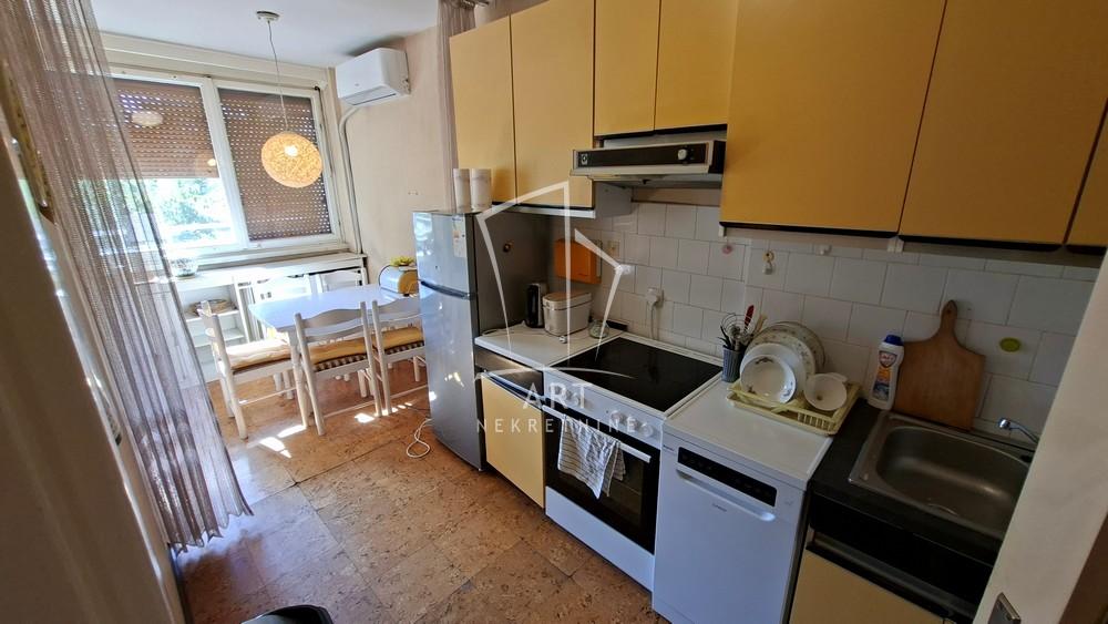 Slika 3 - Bulevar Mihajla Pupina, Trosoban stan za izdavanje, 67m2, 575€