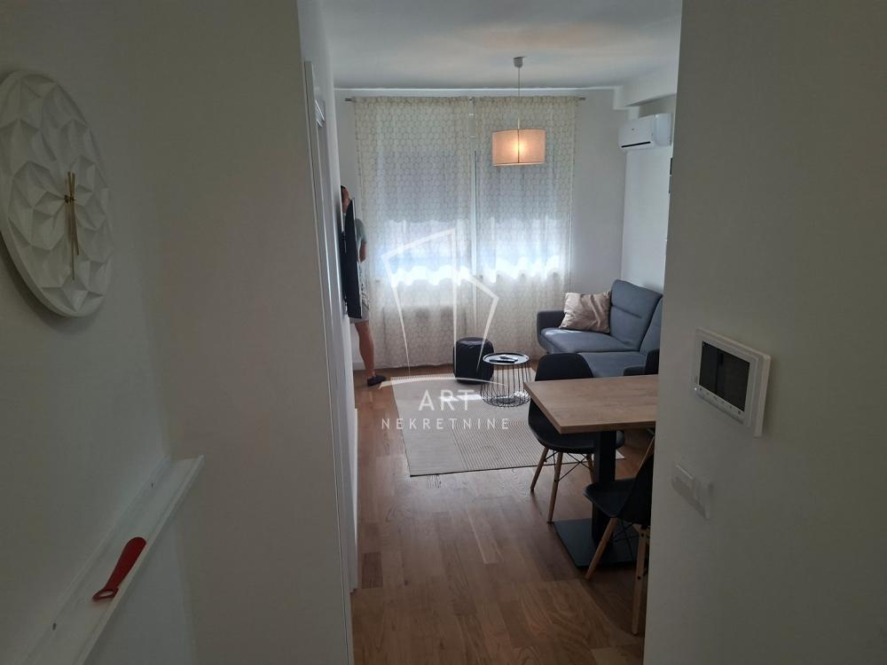 Slika 3 - Vojvođanska, Jednoiposoban stan za izdavanje, 31m2, 500€