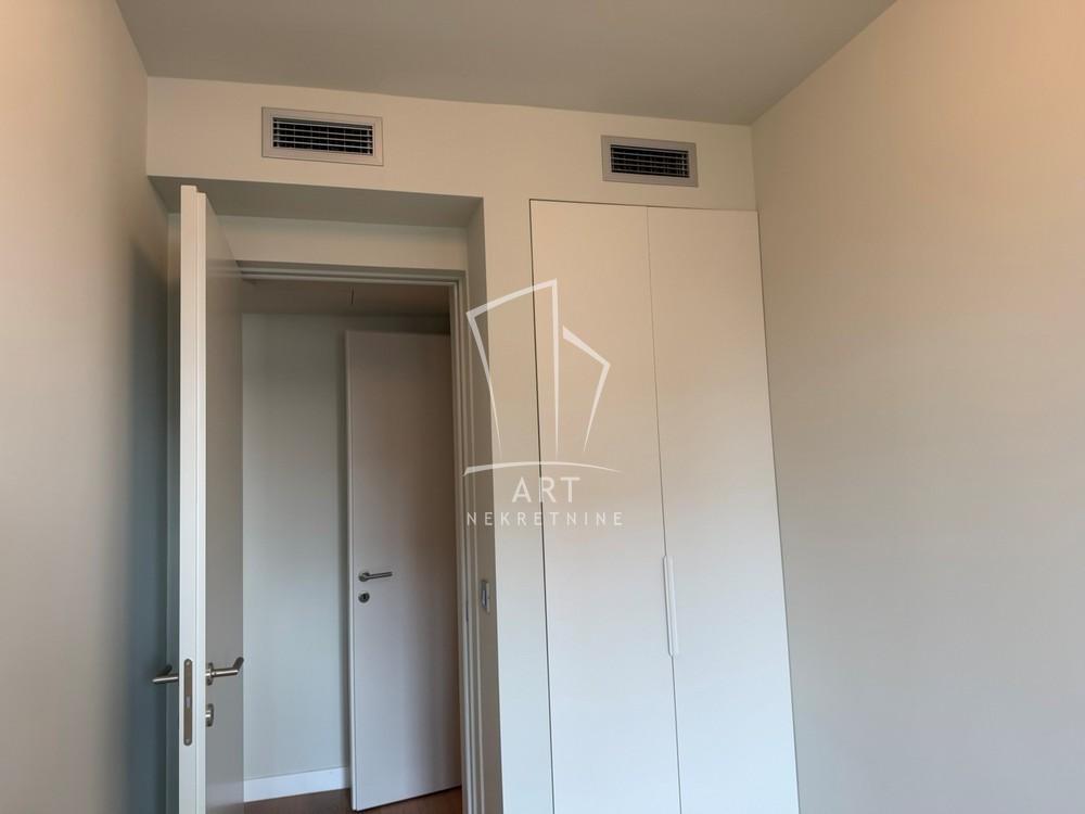 Slika 2 - Đorđa Stanojevića, Trosoban stan za izdavanje, 71m2, 1.250€