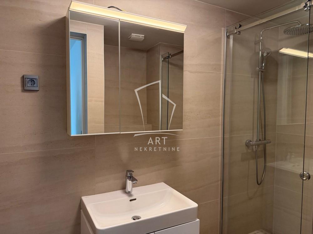Slika 5 - Đorđa Stanojevića, Trosoban stan za izdavanje, 71m2, 1.250€