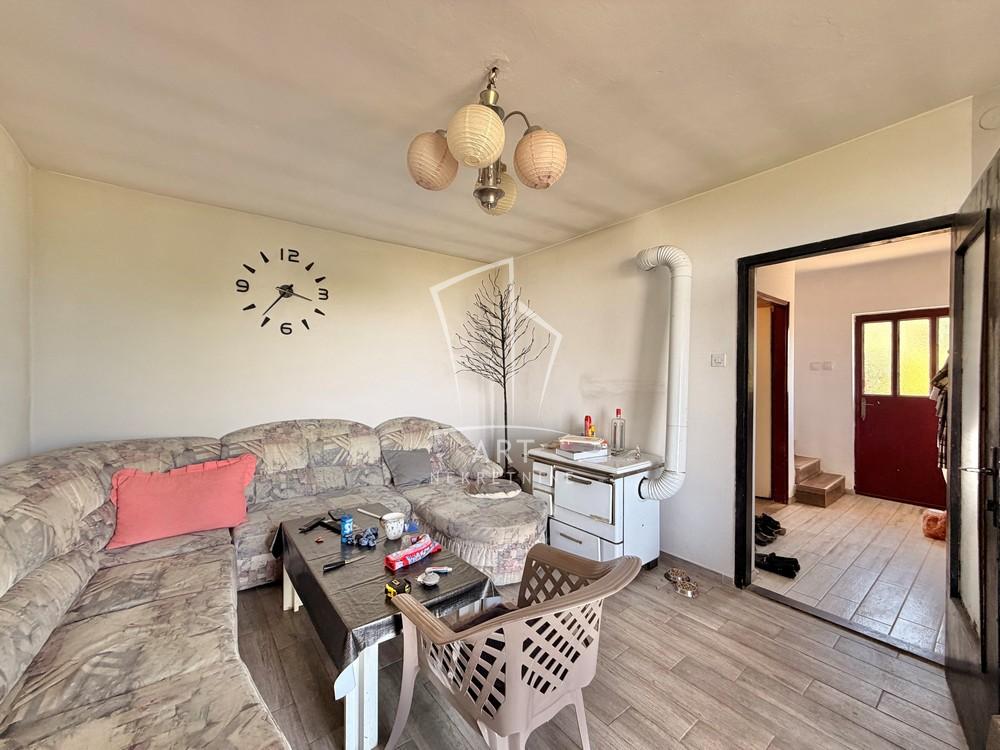 Slika 1 - Banatska,  Kuća na prodaju, 99m2, 89.950€