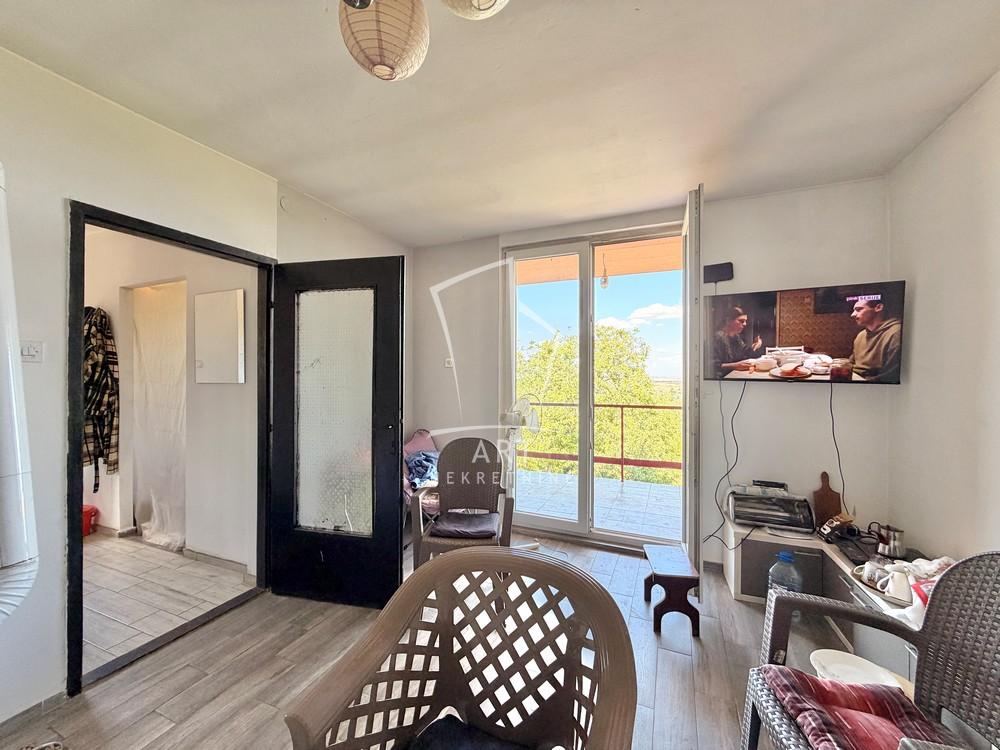 Slika 2 - Banatska,  Kuća na prodaju, 99m2, 89.950€