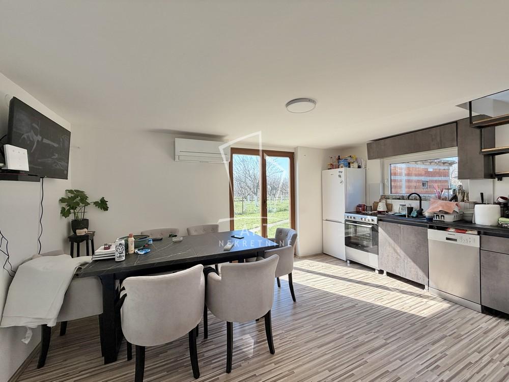 Slika 3 - Jezerska,  Kuća na prodaju, 68m2, 115.000€
