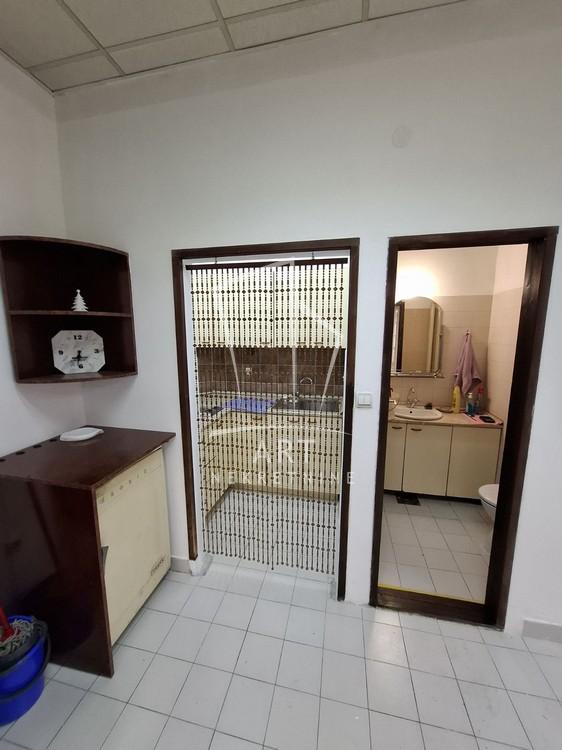 Slika 3 - Južni Bulevar,  Lokal za izdavanje, 51m2, 500€