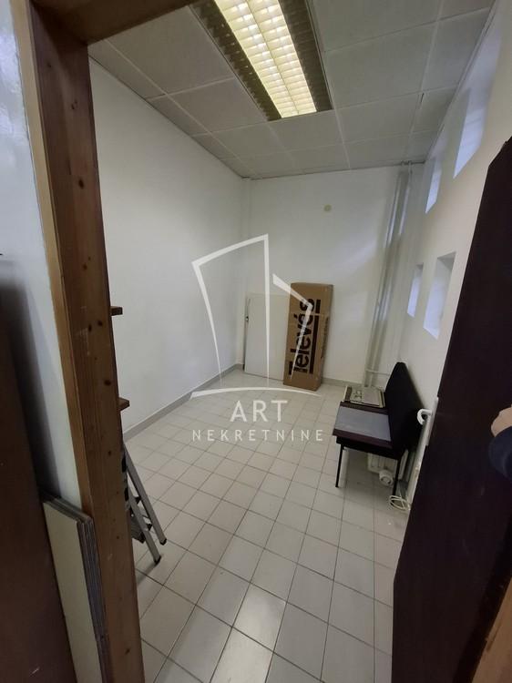Slika 6 - Južni Bulevar,  Lokal za izdavanje, 51m2, 500€