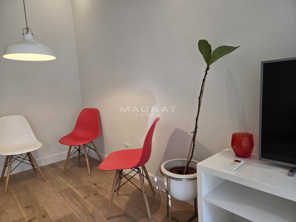 Slika 2 - Krunska, Dvosoban stan za izdavanje, 75m2, 1.200€