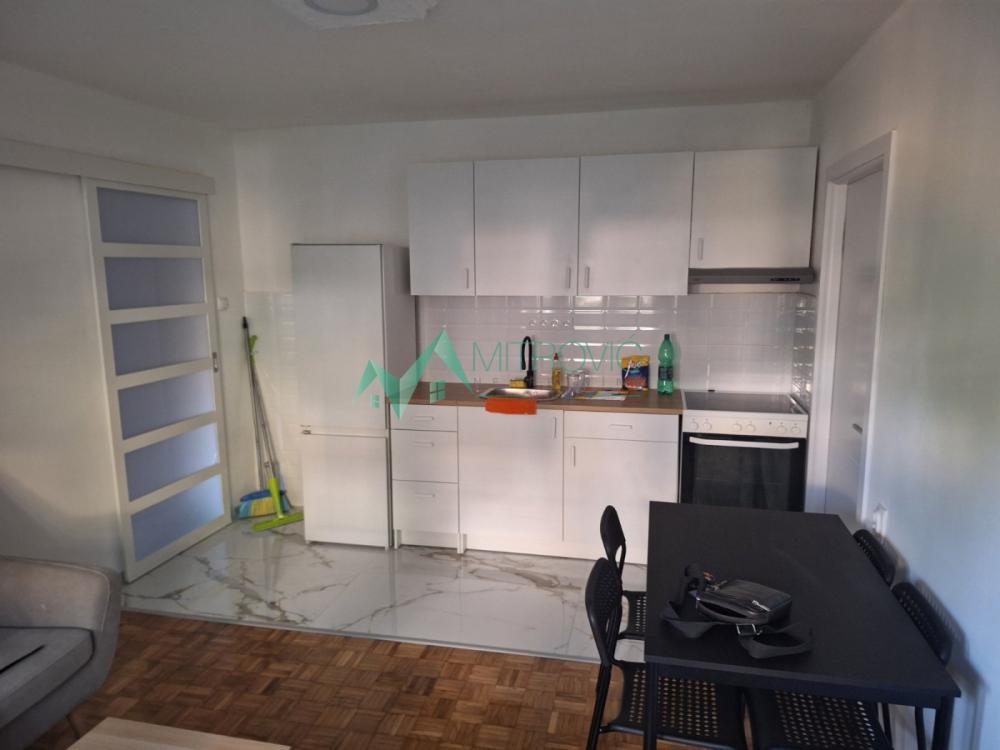 Slika 3 - Dvoiposoban stan za izdavanje, 47m2, 430€