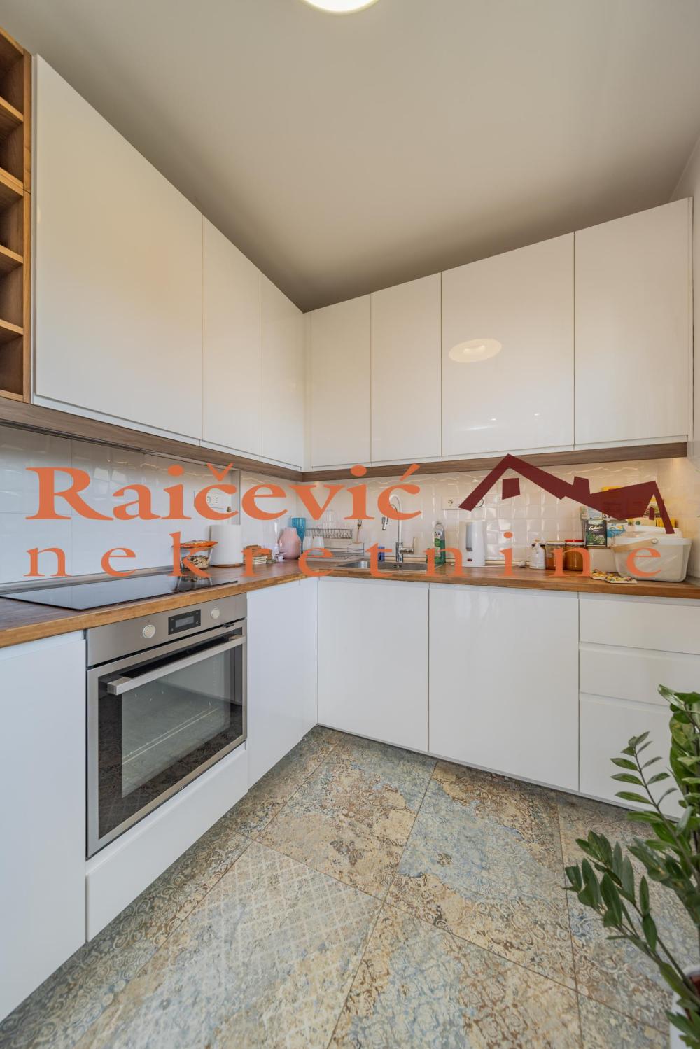Slika 7 - Sazonova, Trosoban stan na prodaju, 87m2, 420.000€