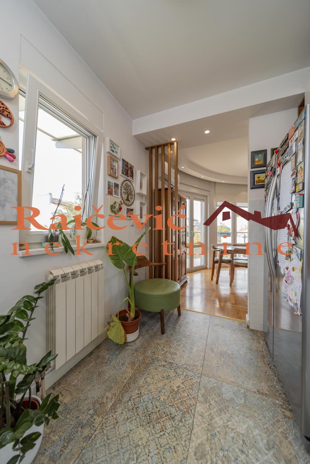 Slika 8 - Sazonova, Trosoban stan na prodaju, 87m2, 420.000€