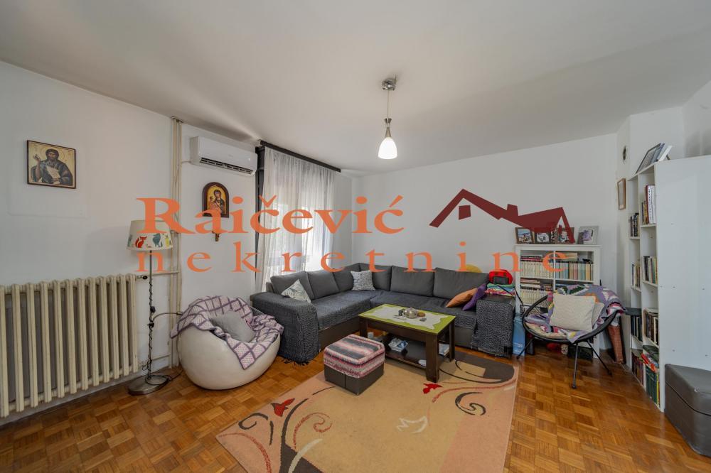 Glavna slika -Susedgradska, Četvoroiposoban stan na prodaju, 108m2, 229.000€