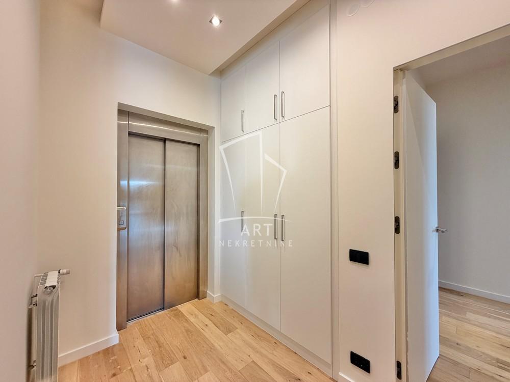 Slika 10 - Heroja Milana Tepića, Petosoban stan za izdavanje, 210m2, 4.500€