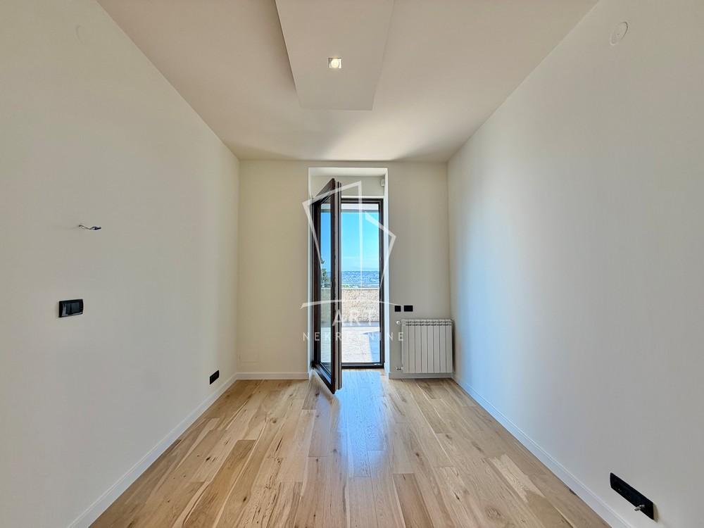 Slika 11 - Heroja Milana Tepića, Petosoban stan za izdavanje, 210m2, 4.500€