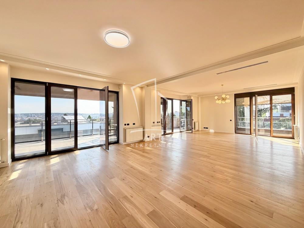 Slika 1 - Heroja Milana Tepića, Petosoban stan za izdavanje, 210m2, 4.500€