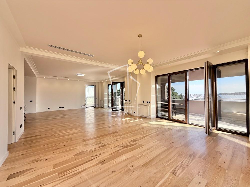 Slika 2 - Heroja Milana Tepića, Petosoban stan za izdavanje, 210m2, 4.500€