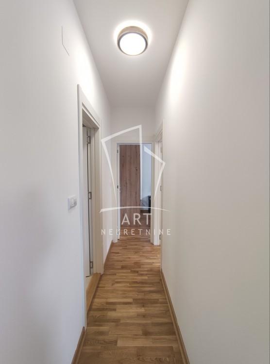 Slika 7 - Dušana Radovića, Trosoban stan za izdavanje, 63m2, 850€