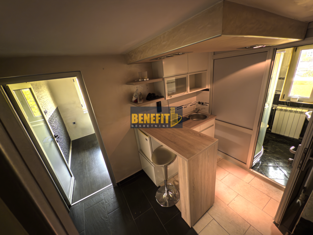 Slika 5 - Petosoban stan za izdavanje, 130m2, 1.500€