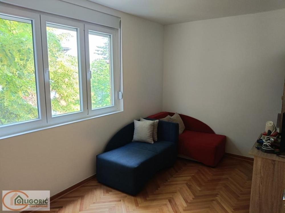 Slika 4 - Pera Ćetkovića, Dvosoban stan na prodaju, 52m2, 157.000€