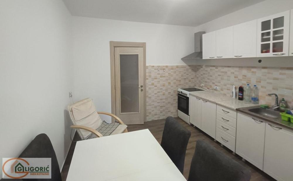Slika 3 - Pera Ćetkovića, Dvosoban stan na prodaju, 52m2, 157.000€