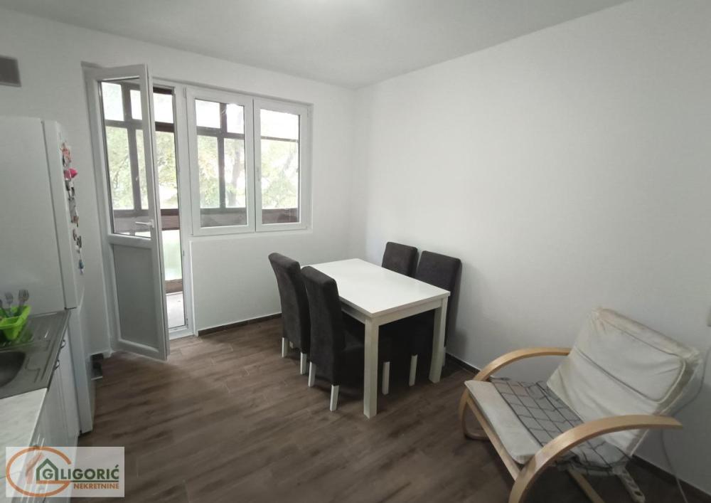 Slika 2 - Pera Ćetkovića, Dvosoban stan na prodaju, 52m2, 157.000€