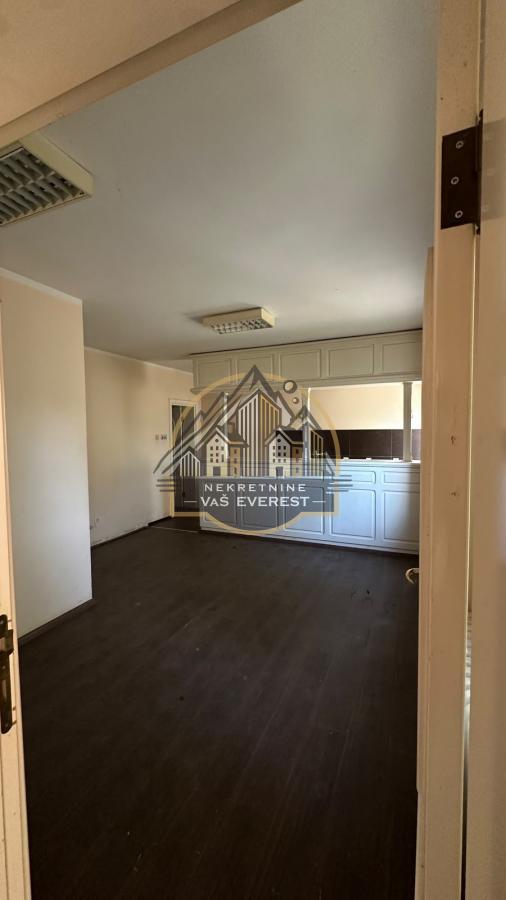 Slika 3 -  Kuća na prodaju, 764m2, 1.280.000€