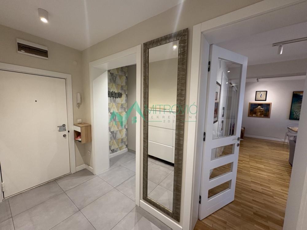 Slika 1 - Četvorosoban stan na prodaju, 108m2, 378.220€
