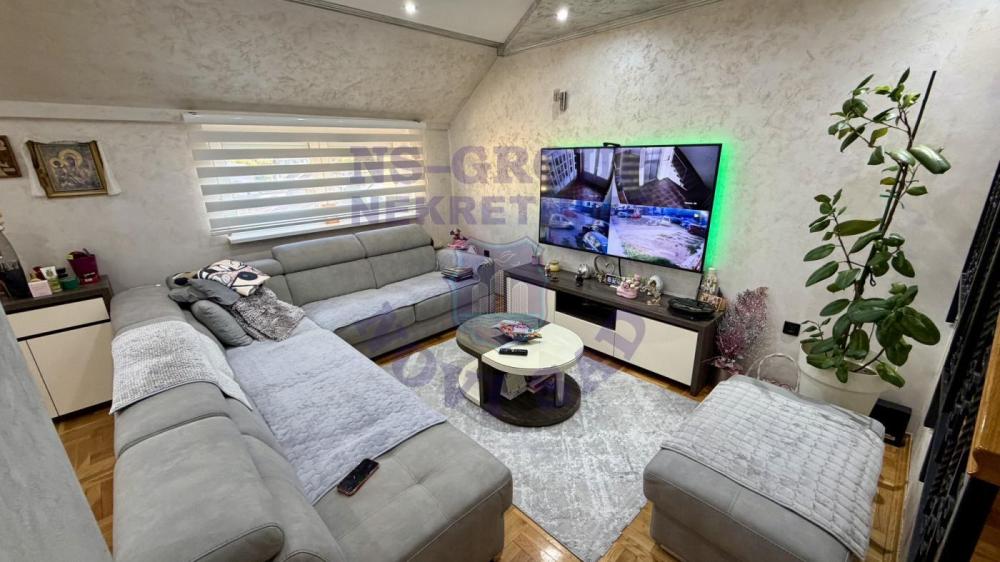 Slika 1 - Četvorosoban stan na prodaju, 77m2, 195.700€