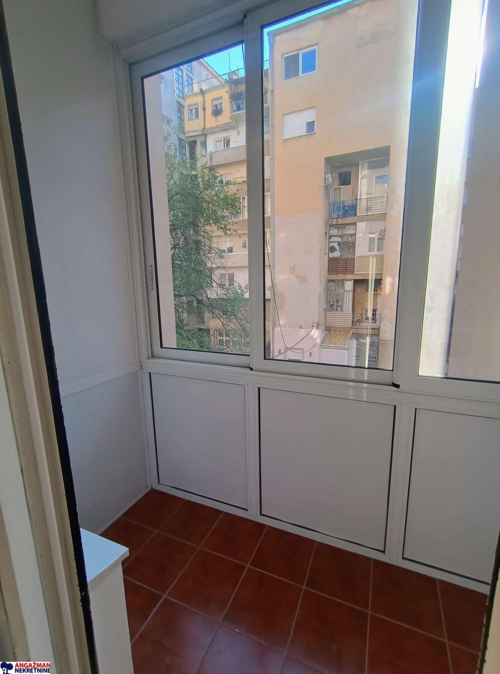 Slika 5 - Svetog Save, Dvosoban stan za izdavanje, 70m2, 700€