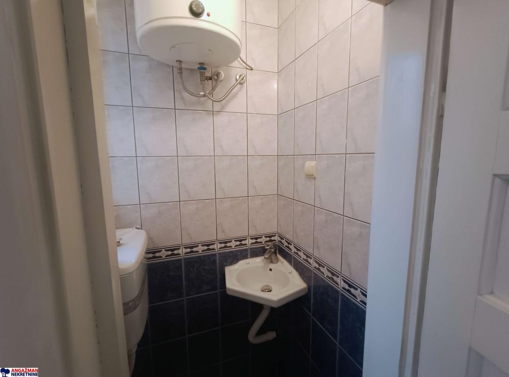 Slika 1 - Svetog Save, Dvosoban stan za izdavanje, 70m2, 700€