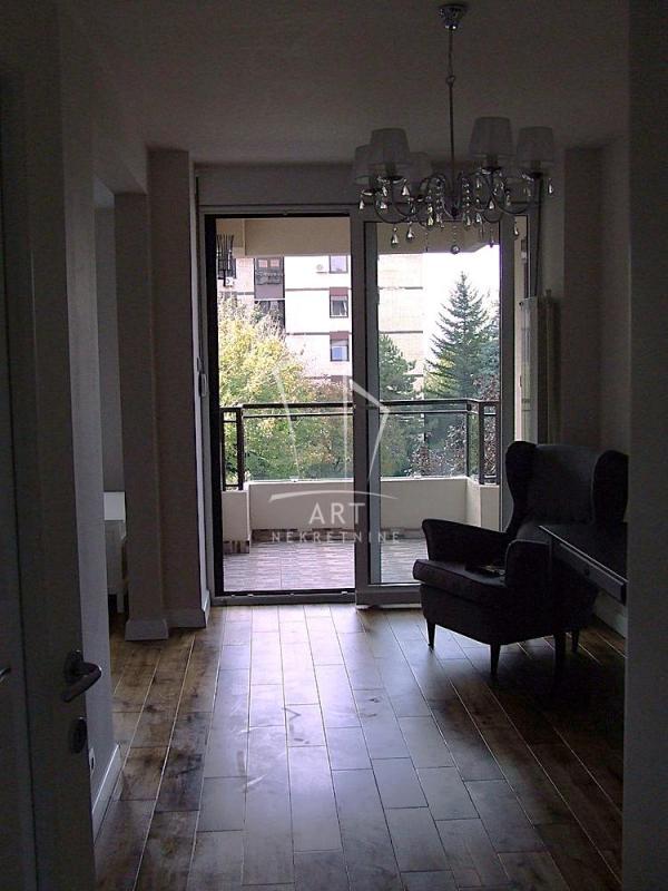 Slika 2 - Dunavski kej, Dvosoban stan za izdavanje, 59m2, 900€
