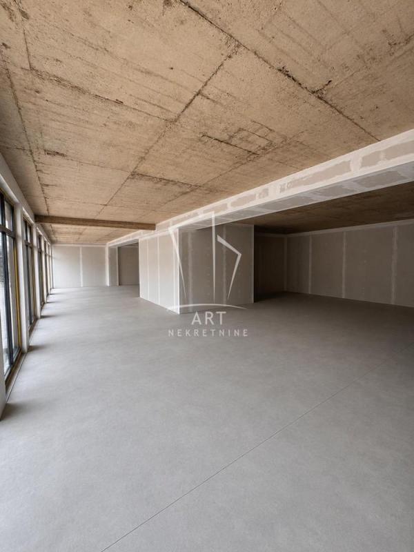Slika 2 - Vodovodska,  Lokal za izdavanje, 190m2, 2.600€