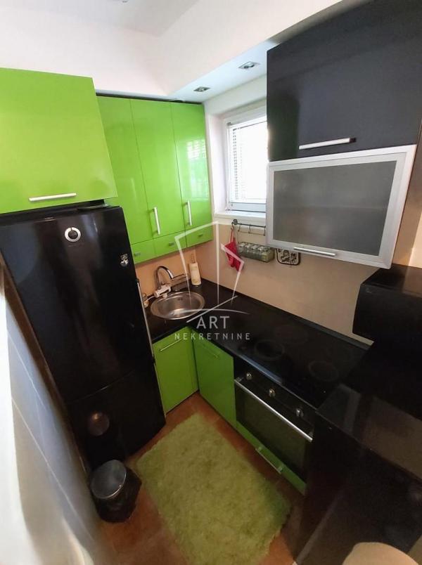 Slika 6 - Rudi Čajaveca, Jednoiposoban stan na prodaju, 35m2, 115.000€