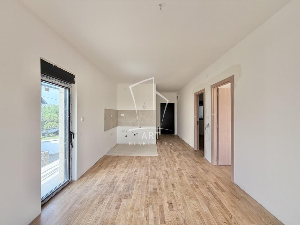 Slika 3 - Dušana Dude Timotijevića, Trosoban stan na prodaju, 65m2, 140.000€